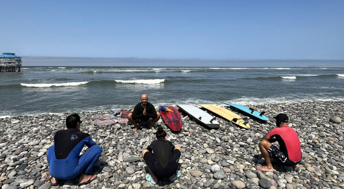 surfing-lessons-in-lima