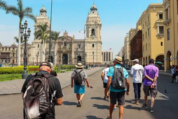 lima walk tour